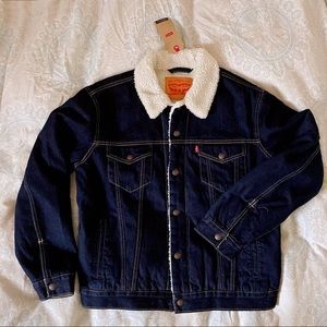 🦕 NWT LEVI’S TYPE III SHERPA TRUCKER JACKET BLUE SZ M